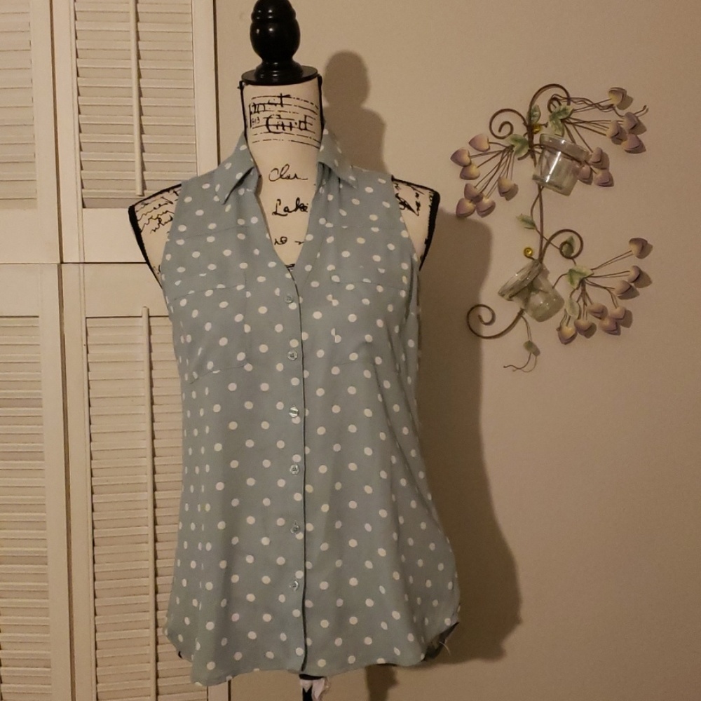 Express Portofino sleeveless blouse